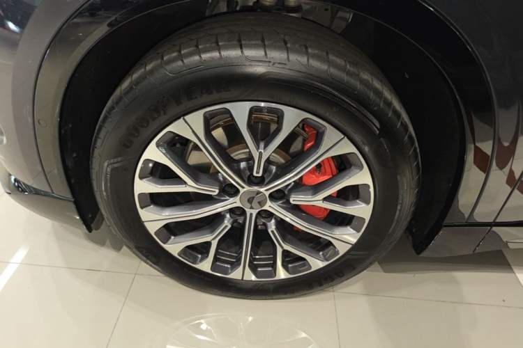 Used Nio EC6 2025 75 kWh Left Front Wheel Hub