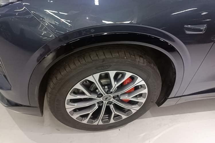 Used Nio EC6 2025 75 kWh Left Front Wheel Hub