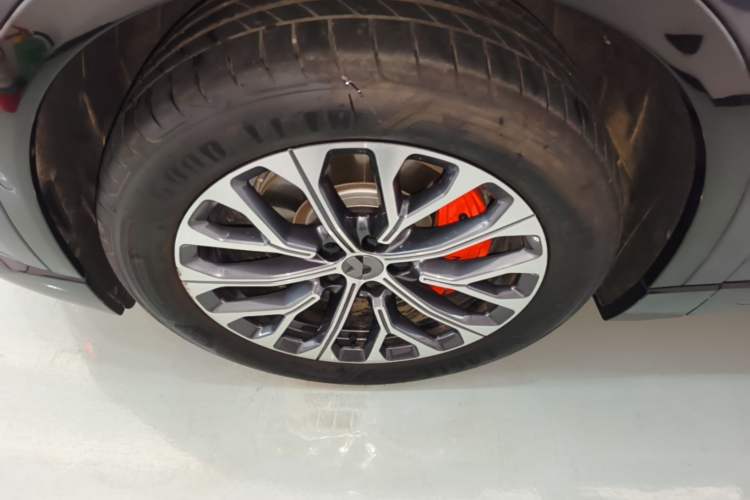 Used Nio EC6 2025 75 kWh Left Front Wheel Hub
