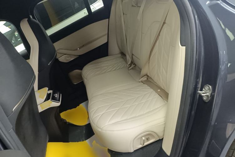 Used Nio EC6 2025 75 kWh Left Rear Seat