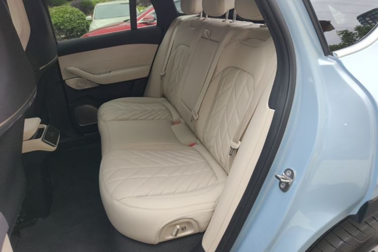 Used Nio EC6 2025 75 kWh Left Rear Seat