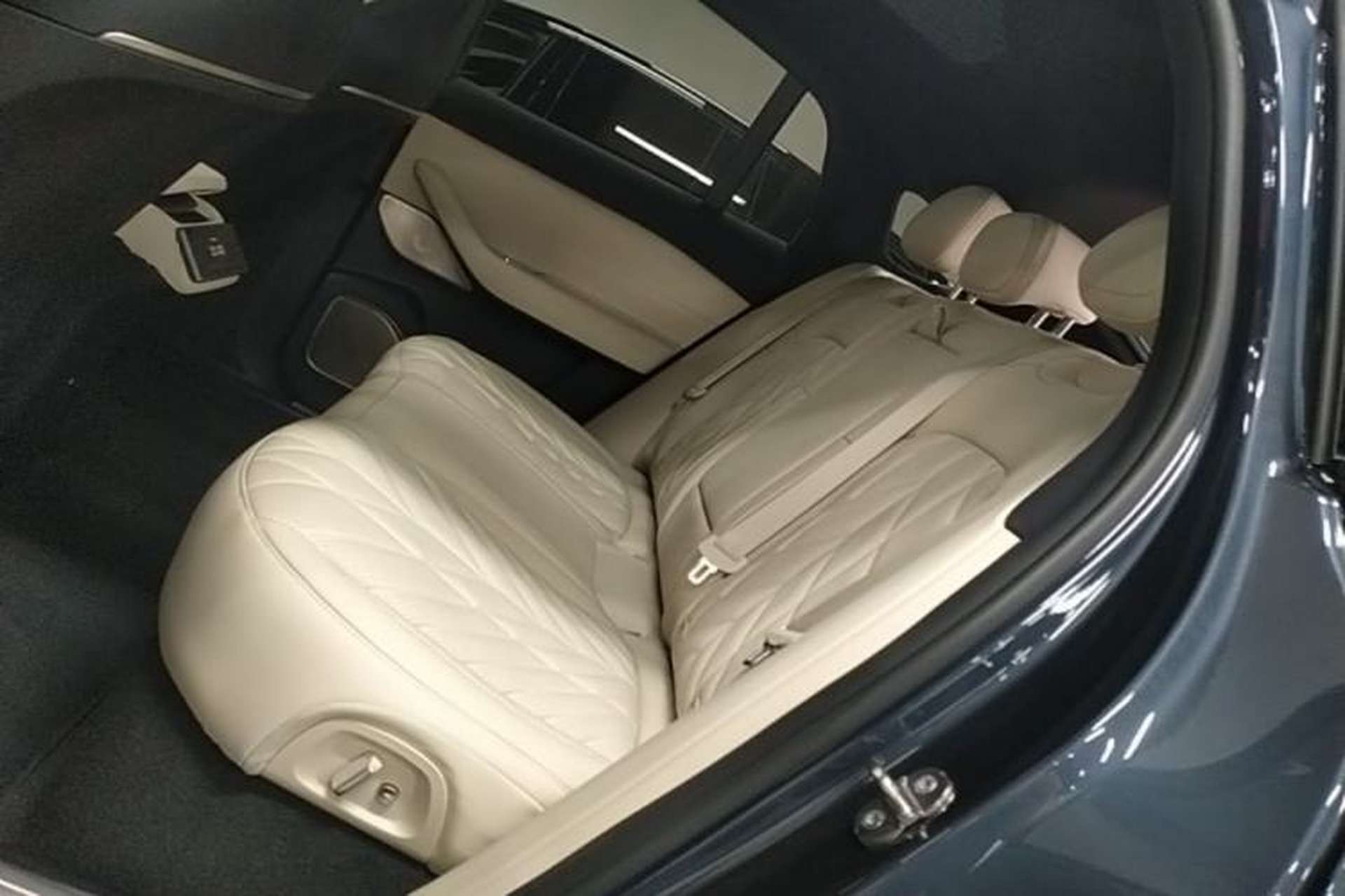 Used Nio EC6 2025 75 kWh Left Rear Seat