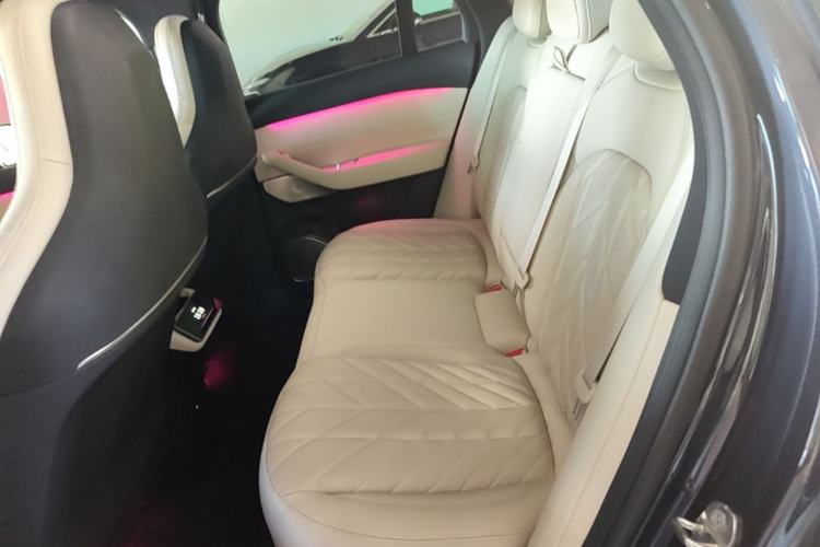 Used Nio EC6 2025 75 kWh Left Rear Seat