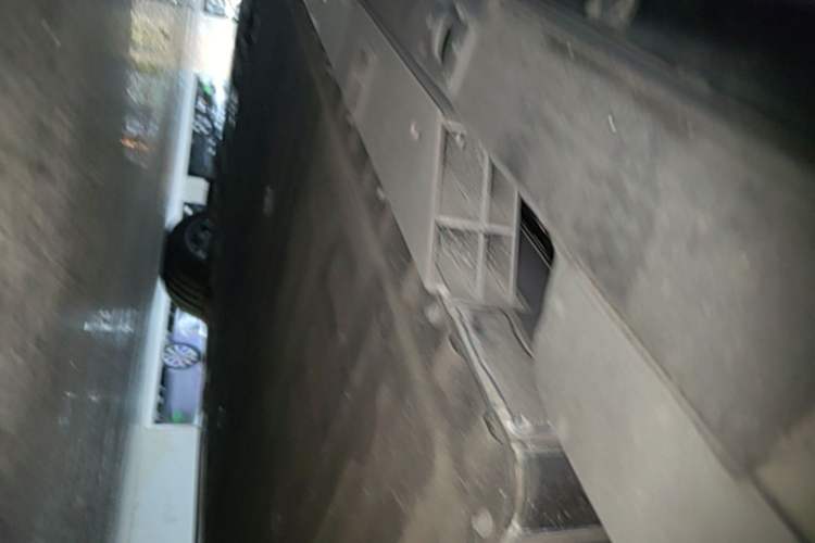 Used Nio EC6 2025 75 kWh Left Side Sill