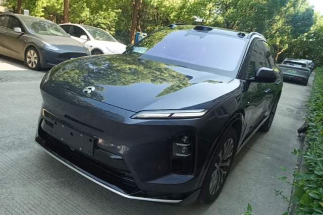 Used Nio EC6 2025 75 kWh