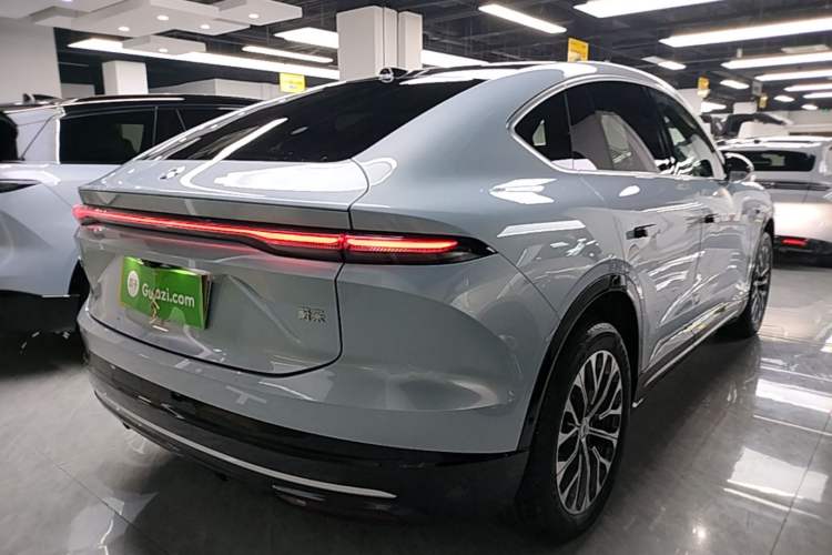 Used Nio EC6 2025 75 kWh Rear Right 45 Deg