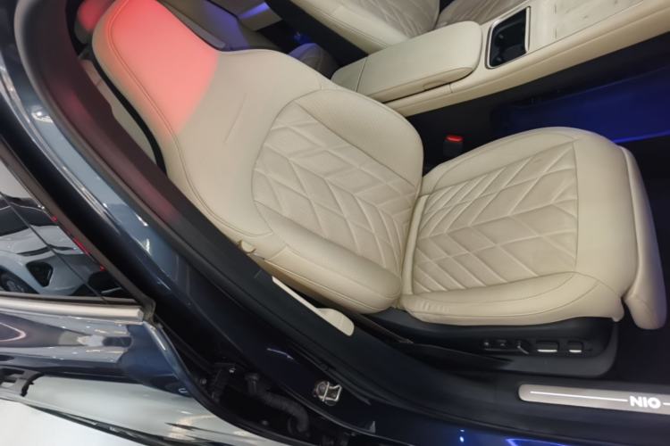Used Nio EC6 2025 75 kWh Right Front Seat