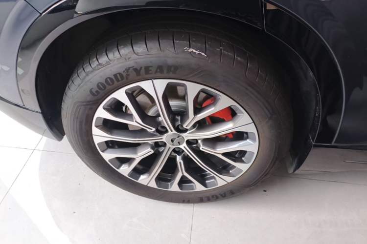 Used Nio EC6 2025 75 kWh Right Rear Wheel Hub