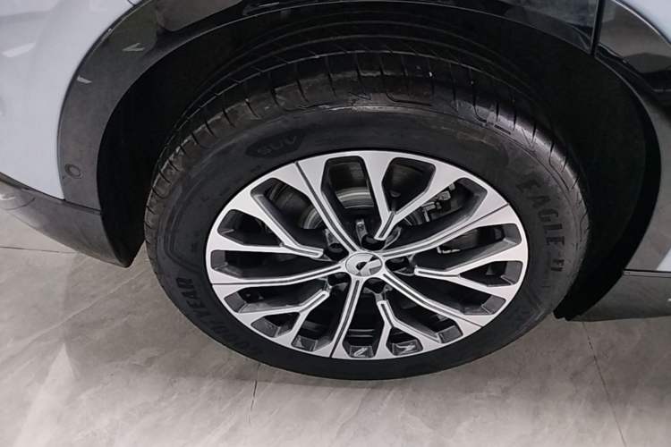 Used Nio EC6 2025 75 kWh Right Rear Wheel Hub