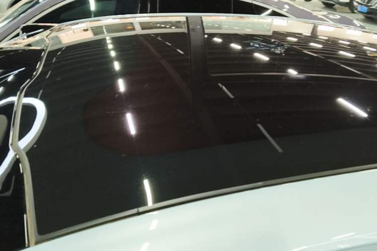 Used Nio EC6 2025 75 kWh Roof