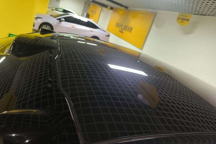 Used Nio EC6 2025 75 kWh Roof