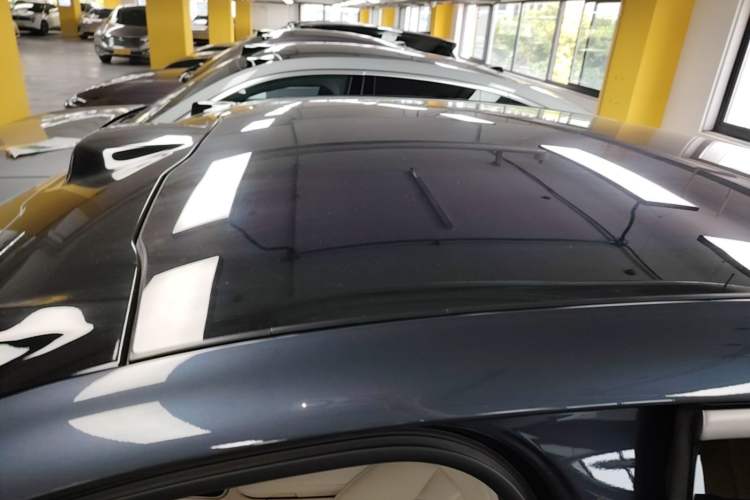 Used Nio EC6 2025 75 kWh Roof