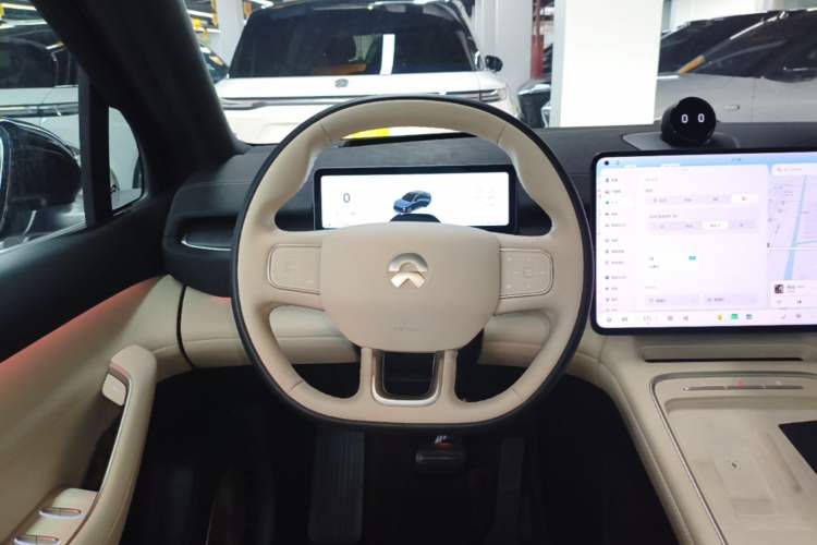 Used Nio EC6 2025 75 kWh Steering Wheel