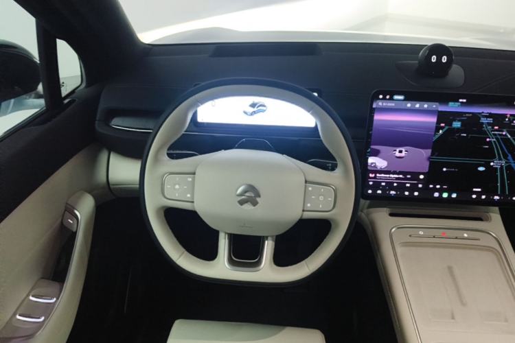 Used Nio EC6 2025 75 kWh Steering Wheel