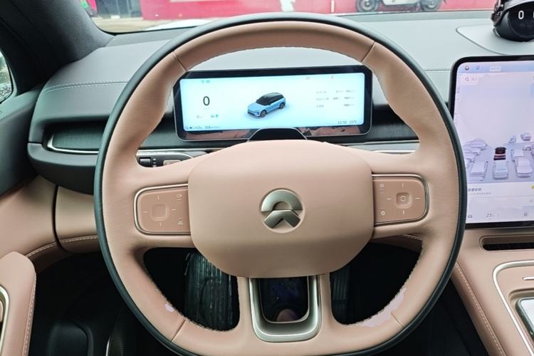 Used Nio EC6 2025 75 kWh Steering Wheel