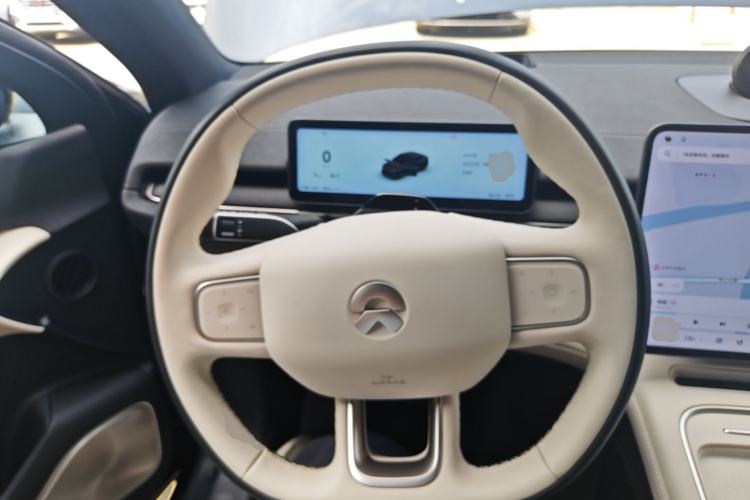 Used Nio EC6 2025 75 kWh Steering Wheel