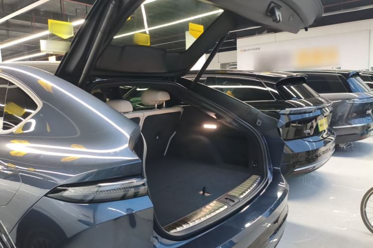 Used Nio EC6 2025 75 kWh Trunk