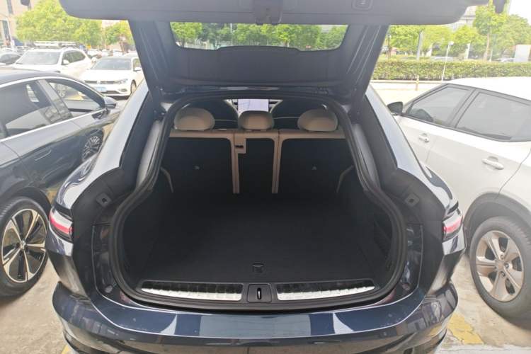 Used Nio EC6 2025 75 kWh Trunk