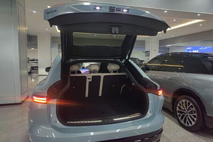 Used Nio EC6 2025 75 kWh Trunk