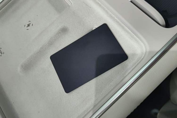 Used Nio EC6 2025 75 kWh Vehicle Key