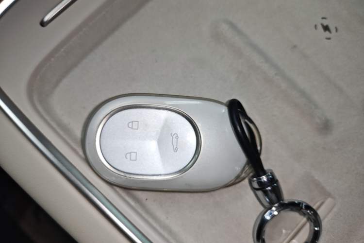 Used Nio EC6 2025 75 kWh Vehicle Key