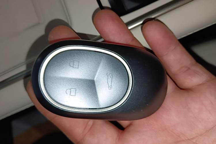 Used Nio EC6 2025 75 kWh Vehicle Key