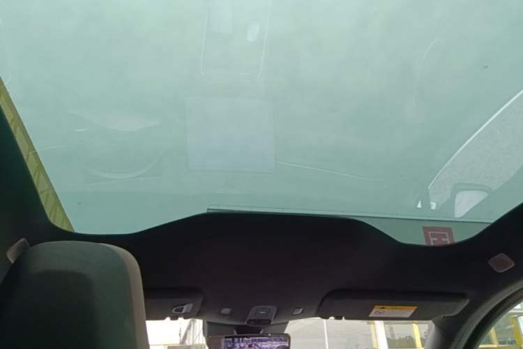 Used Nio EC6 2025 75 kWh Headliner