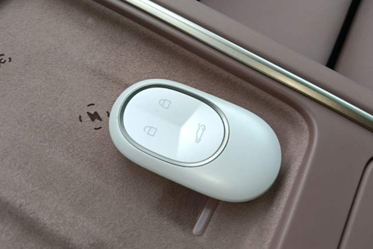 Used Nio EC6 2025 75 kWh Interior 1