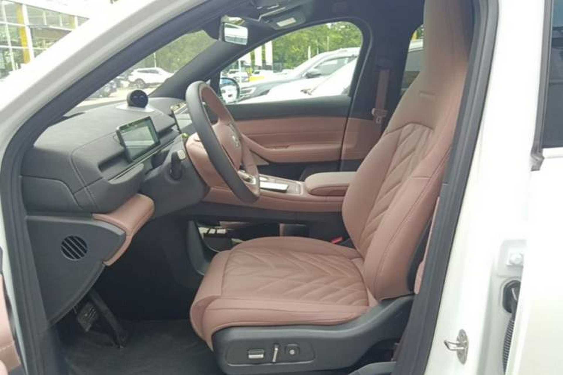 Used Nio EC6 2025 75 kWh Left Front Seat