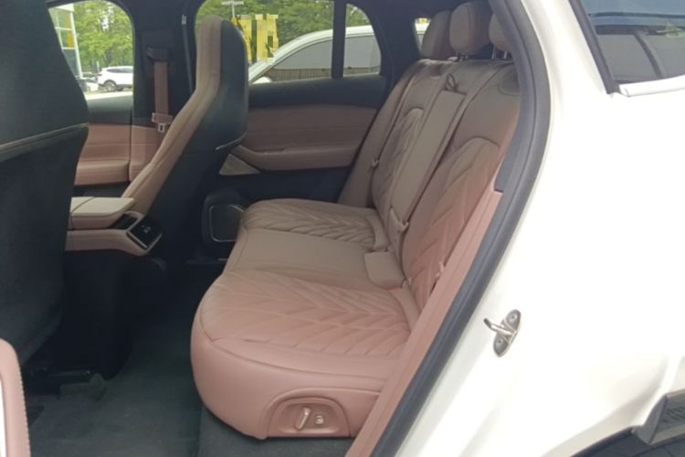 Used Nio EC6 2025 75 kWh Left Rear Seat