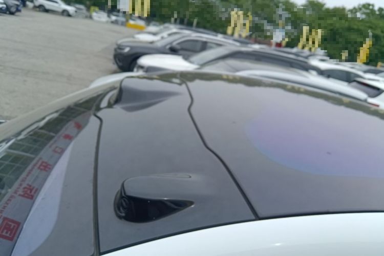 Used Nio EC6 2025 75 kWh Roof