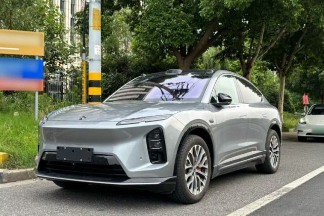 Used Nio EC6 2025 75 kWh