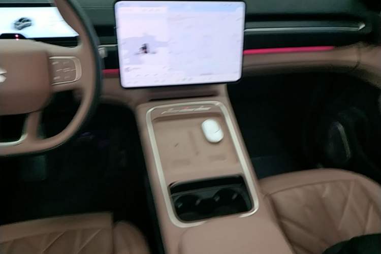 Used Nio EC6 2025 75 kWh Audio And AC Panel