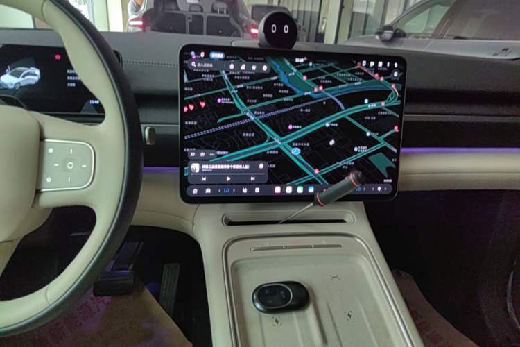 Used Nio EC6 2025 75 kWh Audio And AC Panel