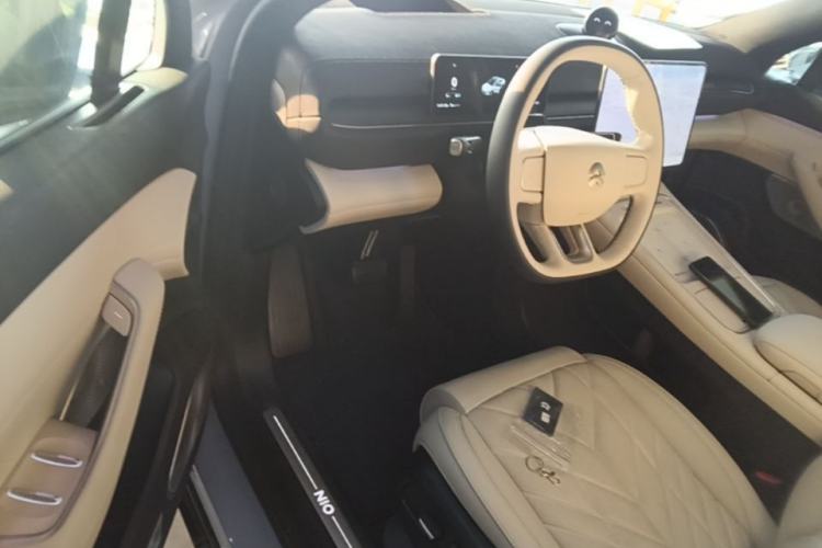 Used Nio EC6 2025 75 kWh Driver Seat
