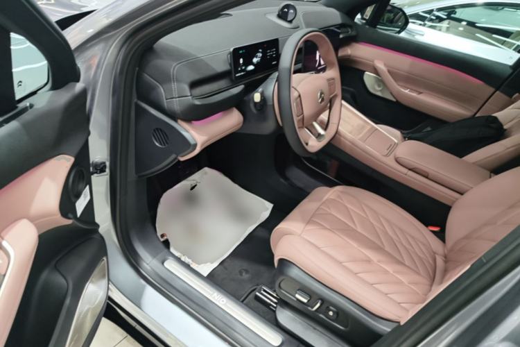 Used Nio EC6 2025 75 kWh Driver Seat