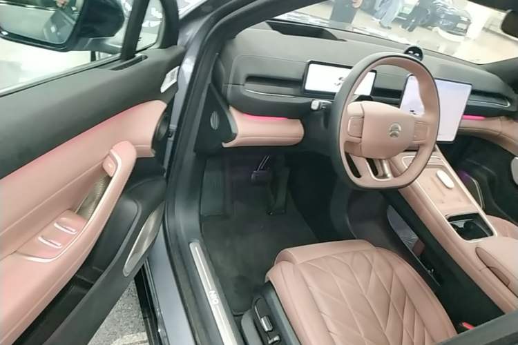 Used Nio EC6 2025 75 kWh Driver Seat