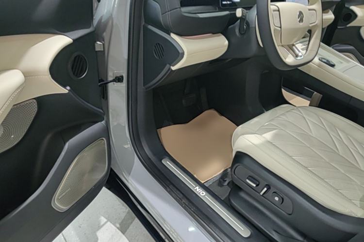 Used Nio EC6 2025 75 kWh Driver Seat