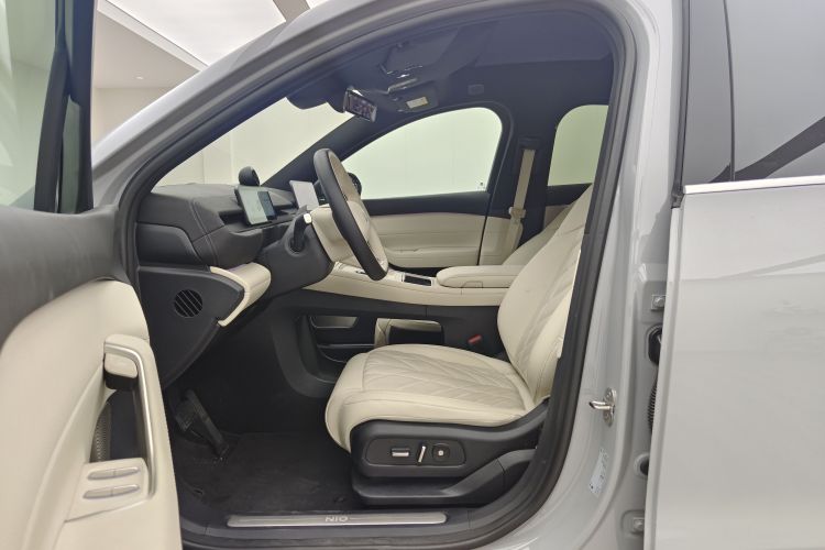 Used Nio EC6 2025 75 kWh Driver Seat