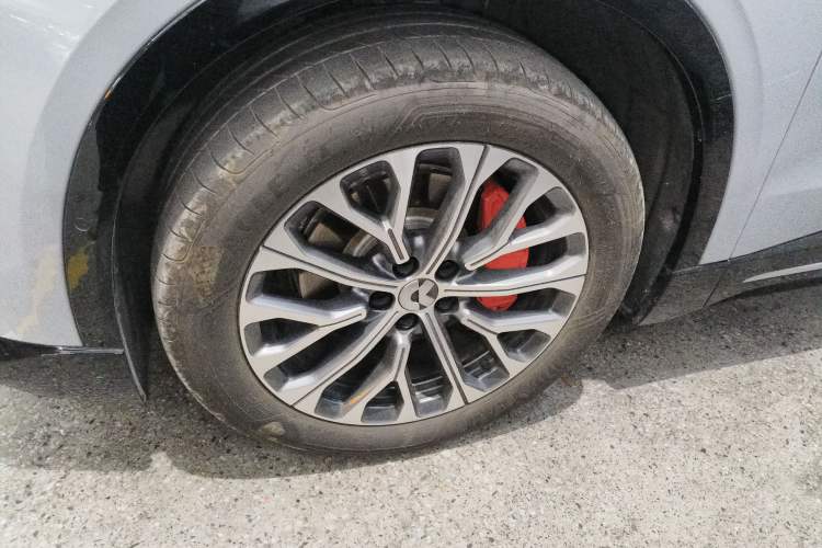 Used Nio EC6 2025 75 kWh Exterior 4