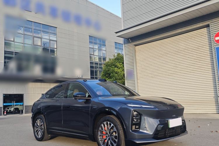 Used Nio EC6 2025 75 kWh Exterior 4