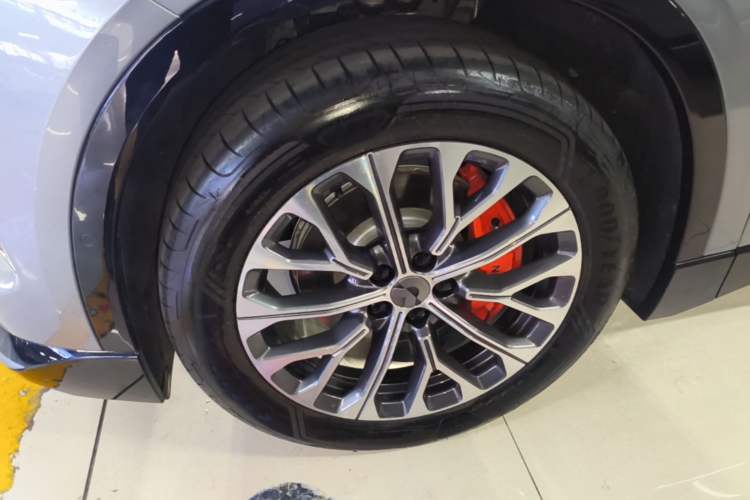 Used Nio EC6 2025 75 kWh Exterior 4