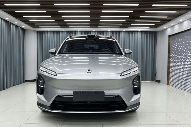 Used Nio EC6 2025 75 kWh Exterior 7