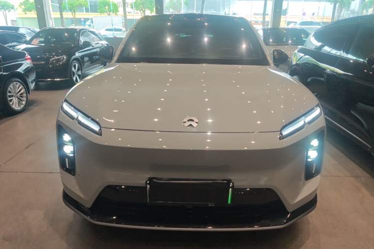 Used Nio EC6 2025 75 kWh Front