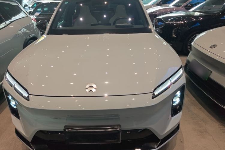 Used Nio EC6 2025 75 kWh Front