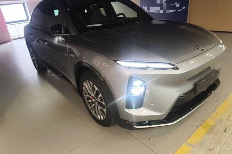 Used Nio EC6 2025 75 kWh Front Right 45 Deg