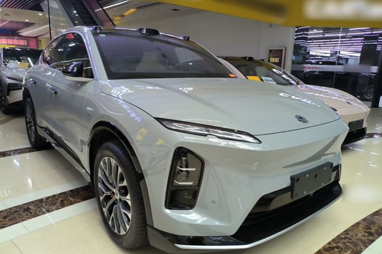 Used Nio EC6 2025 75 kWh Front Right 45 Deg