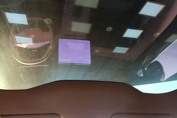 Used Nio EC6 2025 75 kWh Headliner