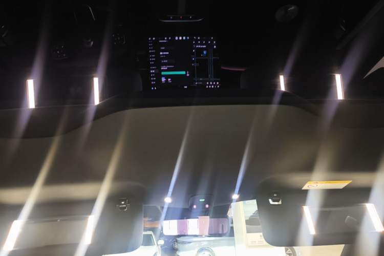 Used Nio EC6 2025 75 kWh Headliner