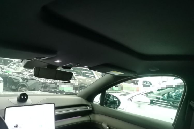 Used Nio EC6 2025 75 kWh Headliner